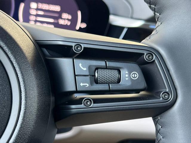 2025 Porsche Macan Electric Electric