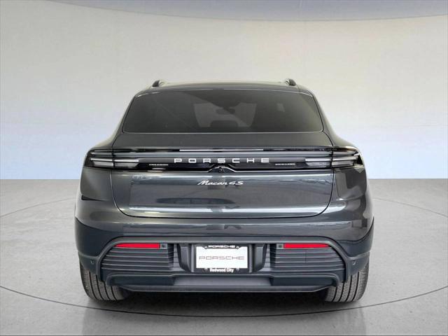 2025 Porsche Macan Electric 4S