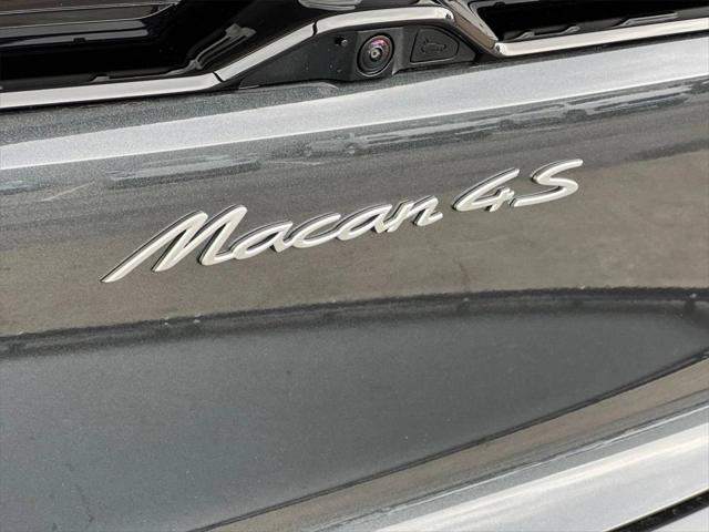 2025 Porsche Macan Electric 4S