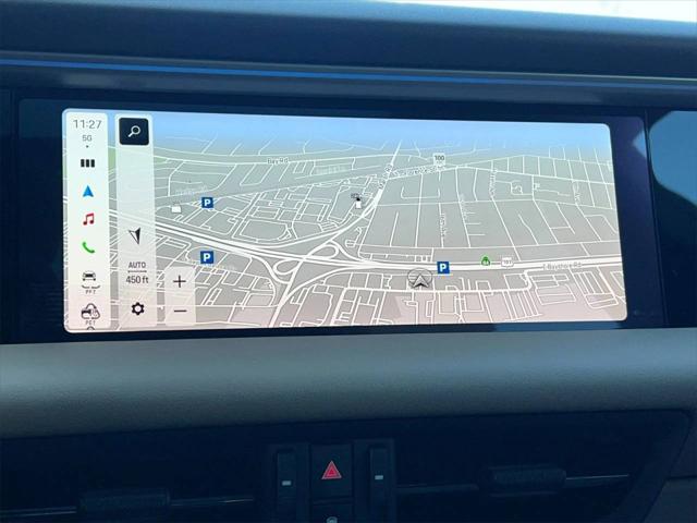 2025 Porsche Macan Electric Electric