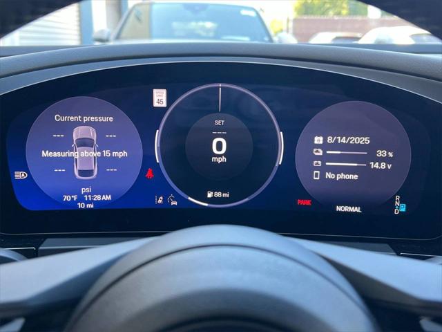 2025 Porsche Macan Electric Electric