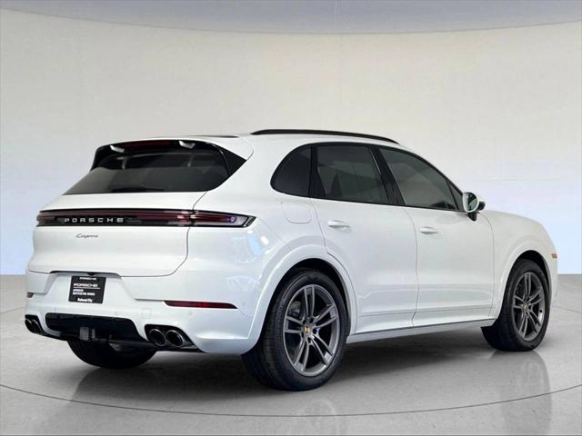 2025 Porsche Cayenne Unknown