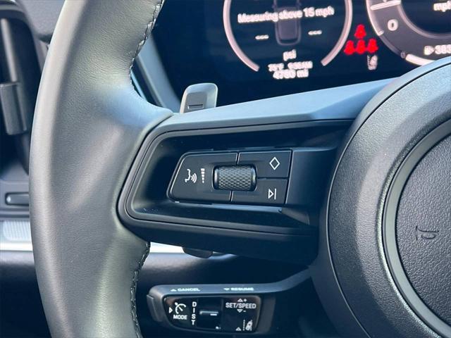 2025 Porsche Cayenne Unknown