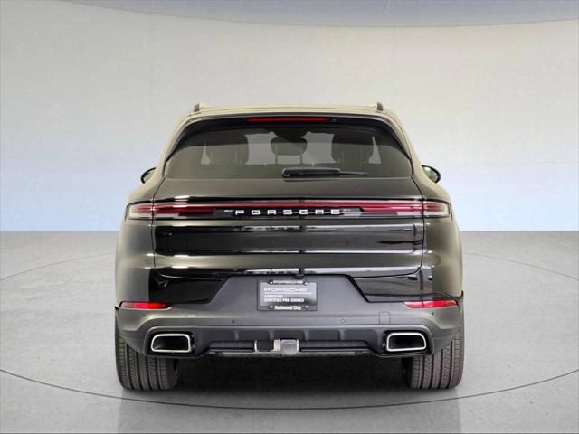 2025 Porsche Cayenne Unknown