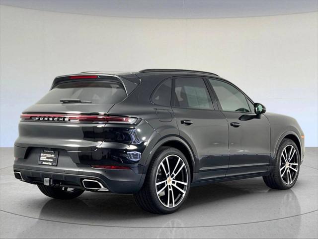 2025 Porsche Cayenne Unknown