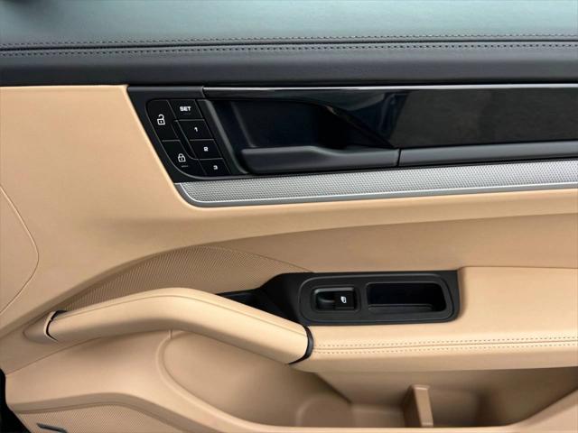 2025 Porsche Cayenne Unknown