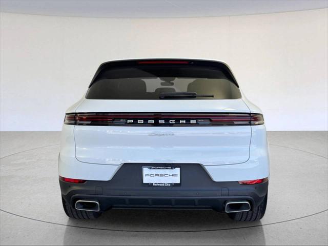 2025 Porsche Cayenne Unknown