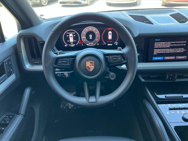 2025 Porsche Cayenne Unknown