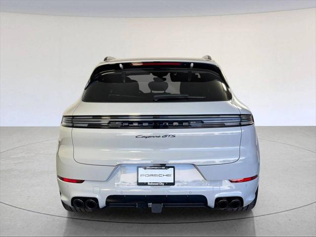 2025 Porsche Cayenne GTS