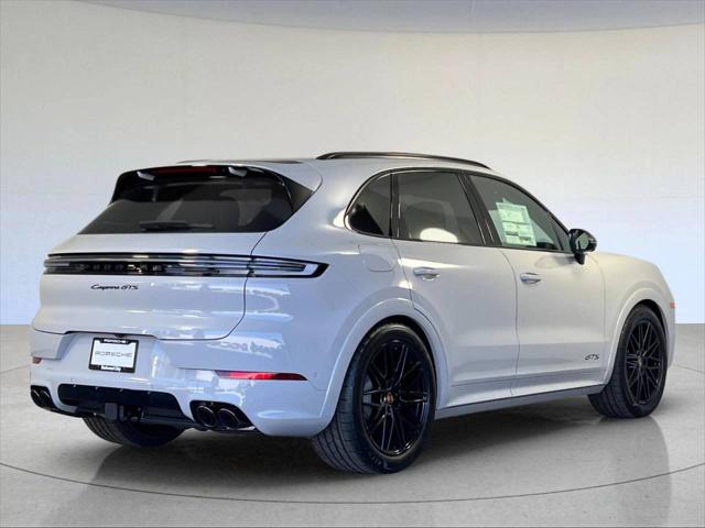 2025 Porsche Cayenne GTS