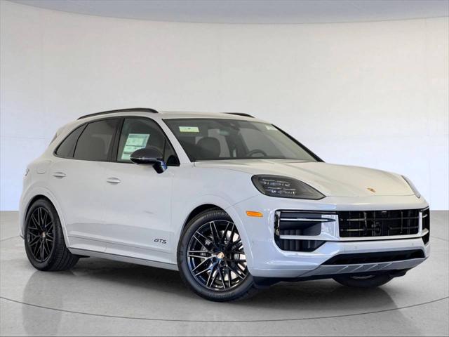 2025 Porsche Cayenne GTS
