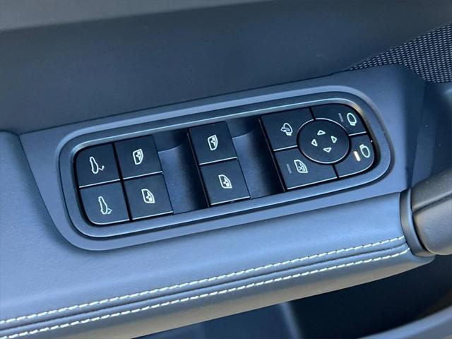 2025 Porsche Cayenne GTS