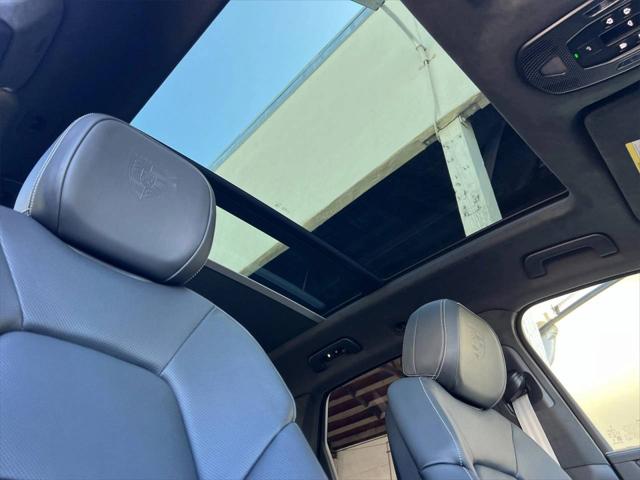 2025 Porsche Cayenne GTS
