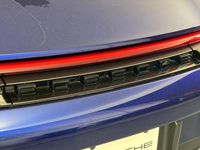 2025 Porsche 911 Carrera T Cabriolet