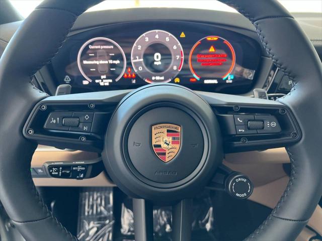 2025 Porsche Cayenne Unknown