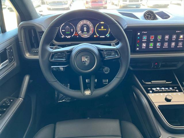 2025 Porsche Cayenne E-Hybrid Turbo