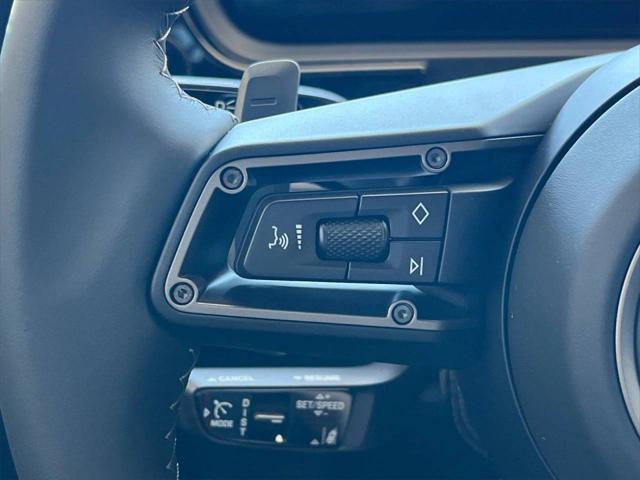 2025 Porsche Cayenne E-Hybrid Turbo