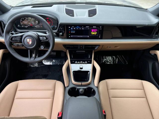 2025 Porsche Cayenne Unknown