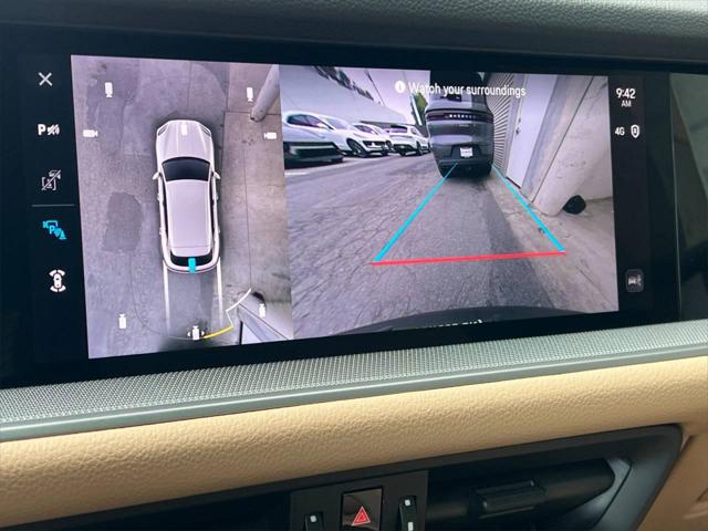 2025 Porsche Cayenne Unknown