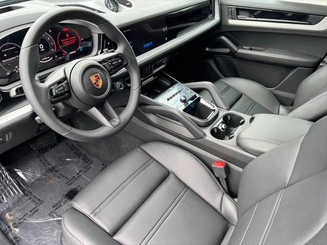 2025 Porsche Cayenne Coupe