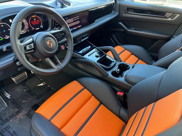 2025 Porsche Cayenne Turbo GT