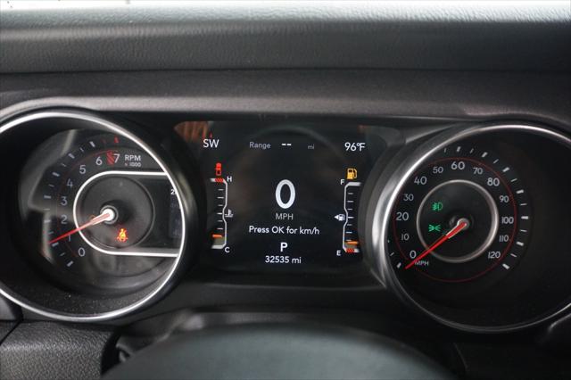 2022 Jeep Gladiator Sport