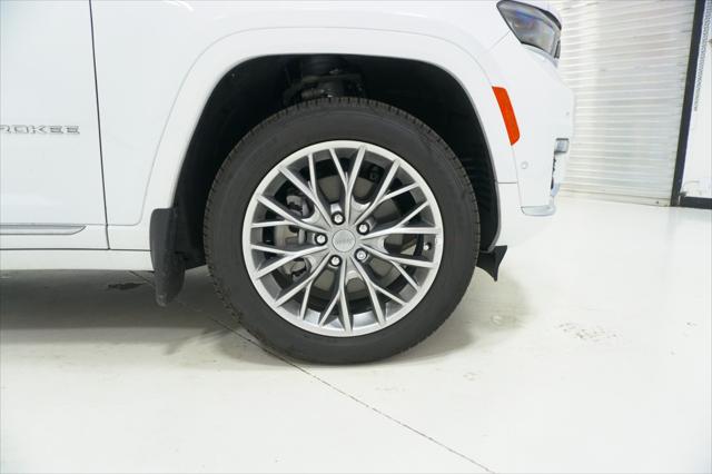 2025 Jeep Grand Cherokee L Summit 4x4