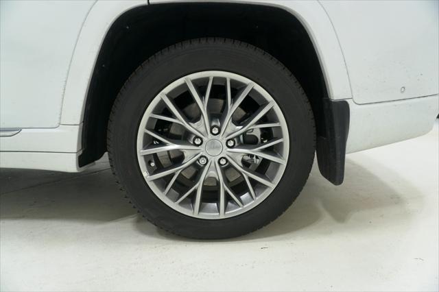 2025 Jeep Grand Cherokee L Summit 4x4