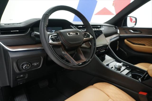 2025 Jeep Grand Cherokee L Summit 4x4