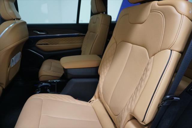 2025 Jeep Grand Cherokee L Summit 4x4