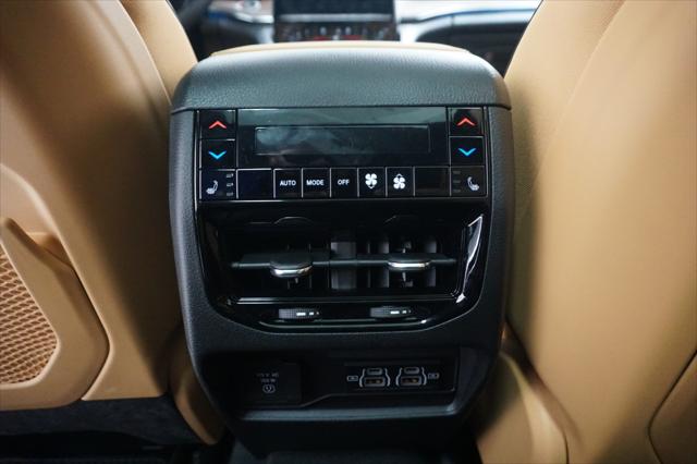 2025 Jeep Grand Cherokee L Summit 4x4