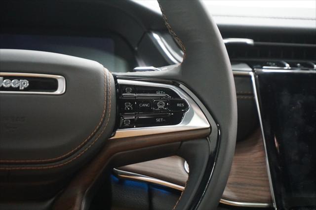 2025 Jeep Grand Cherokee L Summit 4x4
