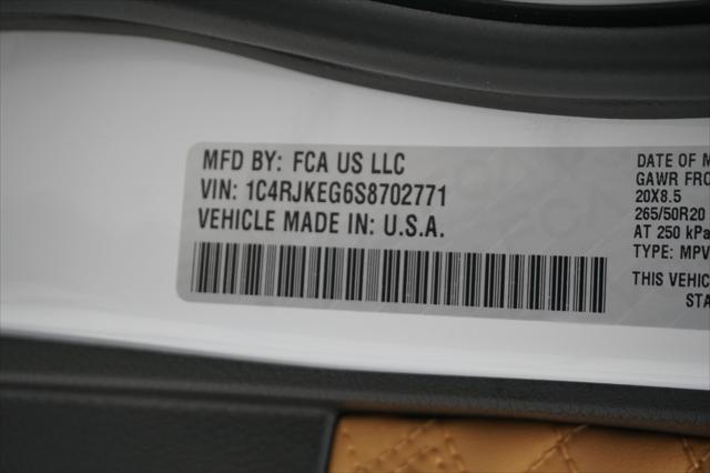 2025 Jeep Grand Cherokee L Summit 4x4