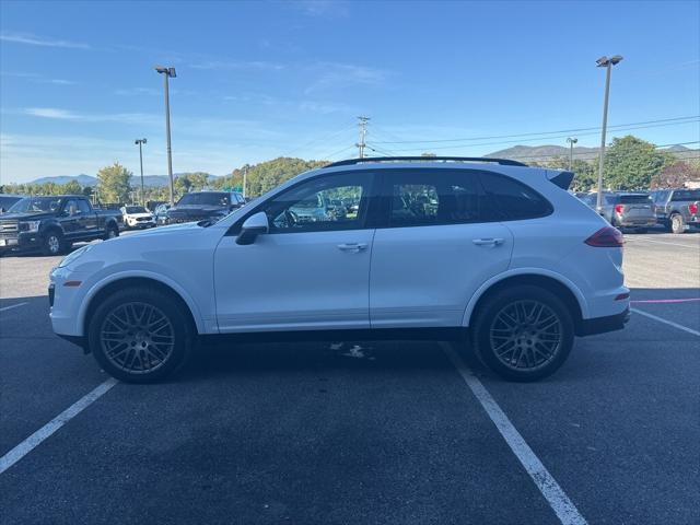 2017 Porsche Cayenne Base