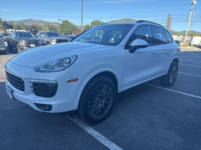 2017 Porsche Cayenne Base
