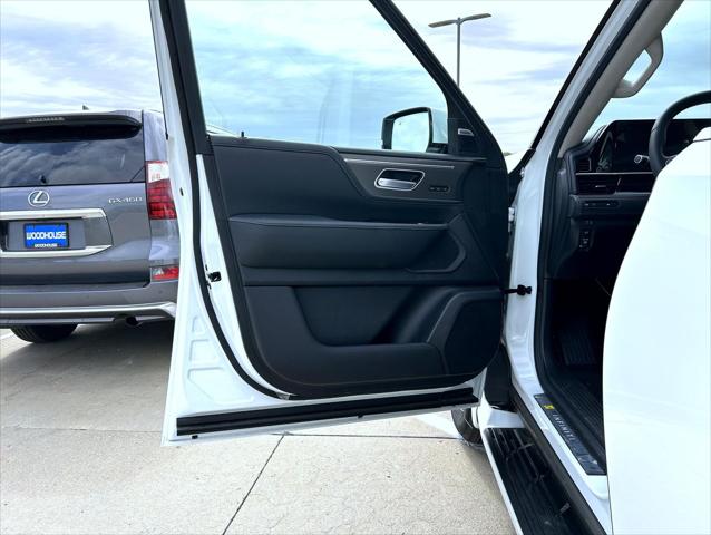 2026 INFINITI QX80 PURE AWD