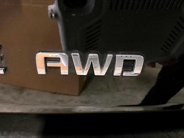 2022 Chevrolet Traverse AWD LS