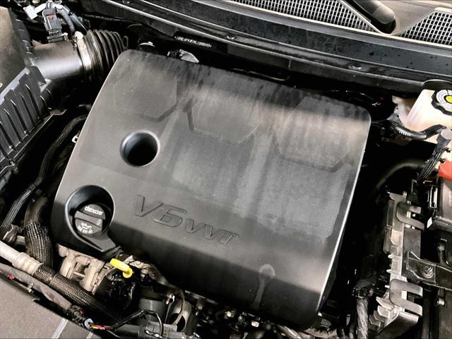 2022 Chevrolet Traverse AWD LS