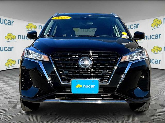 2021 Nissan Kicks SV Xtronic CVT