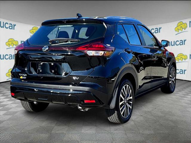 2021 Nissan Kicks SV Xtronic CVT