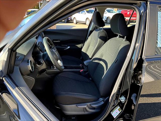 2021 Nissan Kicks SV Xtronic CVT