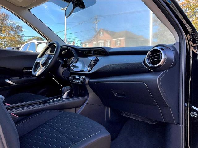 2021 Nissan Kicks SV Xtronic CVT