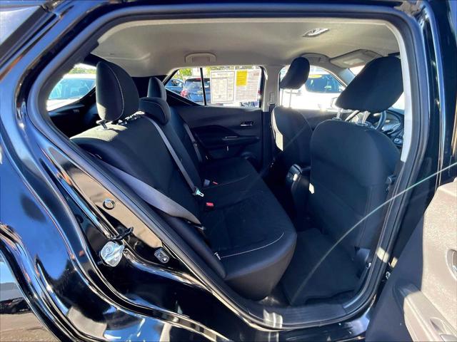 2021 Nissan Kicks SV Xtronic CVT