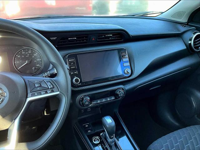 2021 Nissan Kicks SV Xtronic CVT