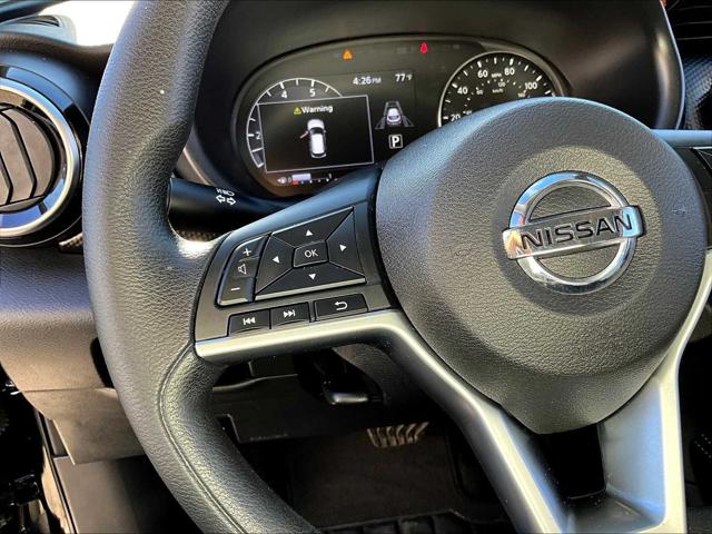 2021 Nissan Kicks SV Xtronic CVT