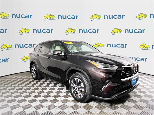 2021 Toyota Highlander XLE for sale in Norwood, MA