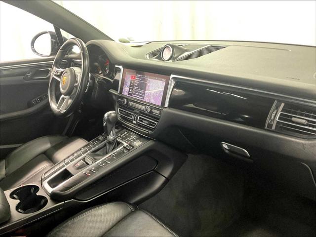 2021 Porsche Macan Unknown