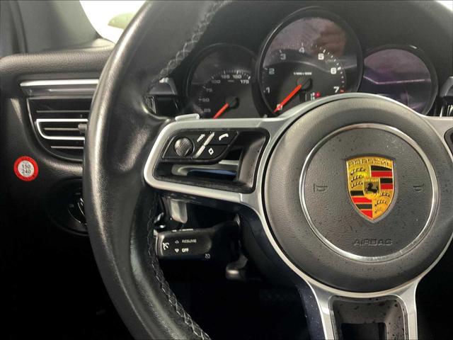 2021 Porsche Macan Unknown