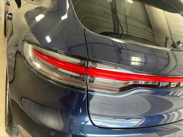 2021 Porsche Macan Unknown