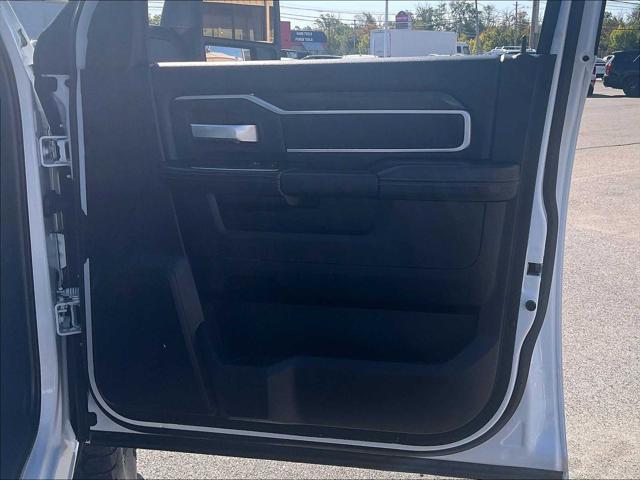 2024 Ram 2500 Big Horn Crew Cab 4x4 6'4" Box
